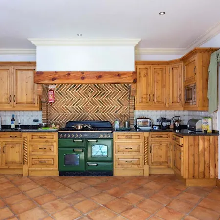Sleeps 10 Pool Air Con Wifi * Quinta do Lago