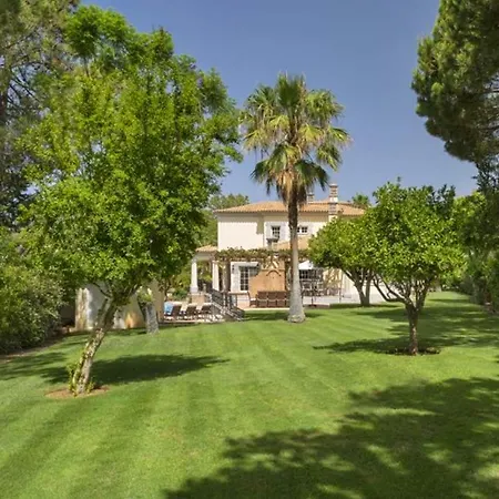 Sleeps 10 Pool Air Con Wifi Villa